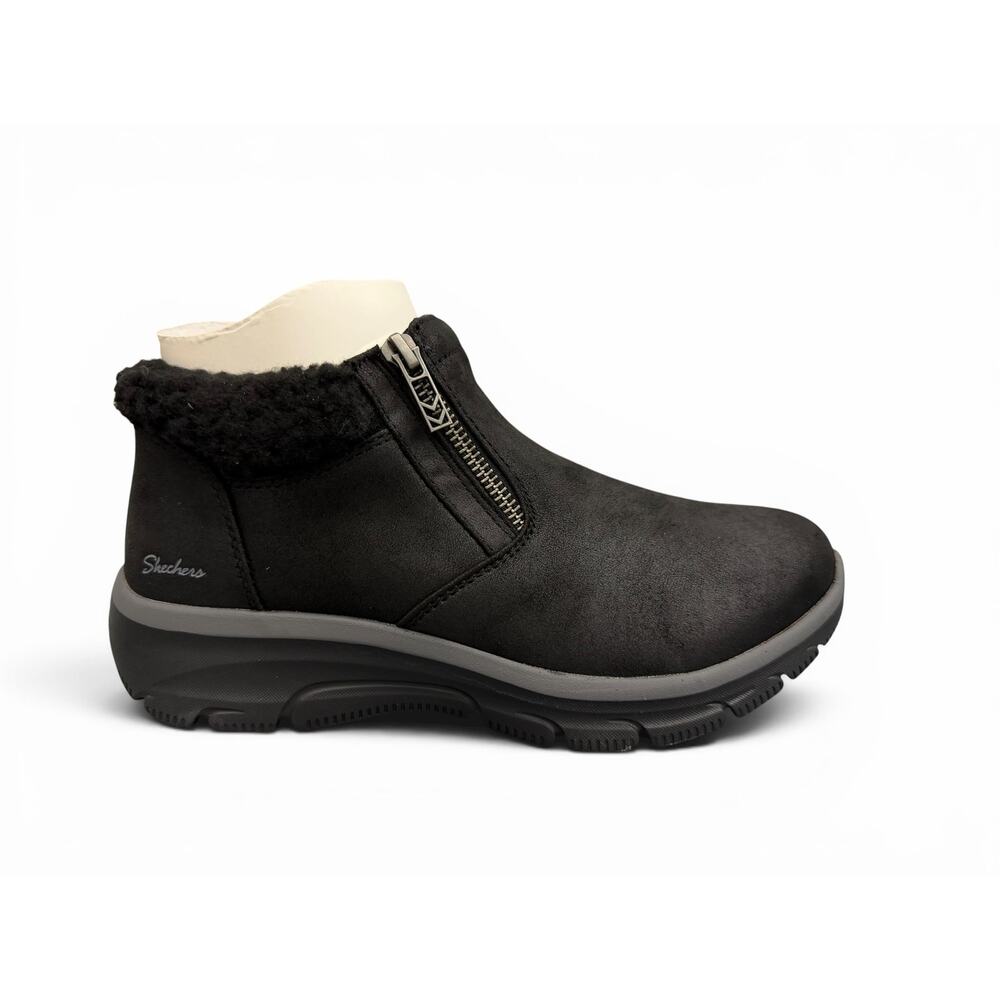 Skechers Easy Going Social Mode Ankle Boots Women’s 8 Black NIB - Picture 2 of 9